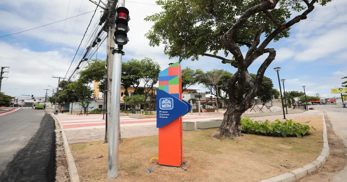 Afogados recebe Praça Cosme Viana renovada com lazer e área verde